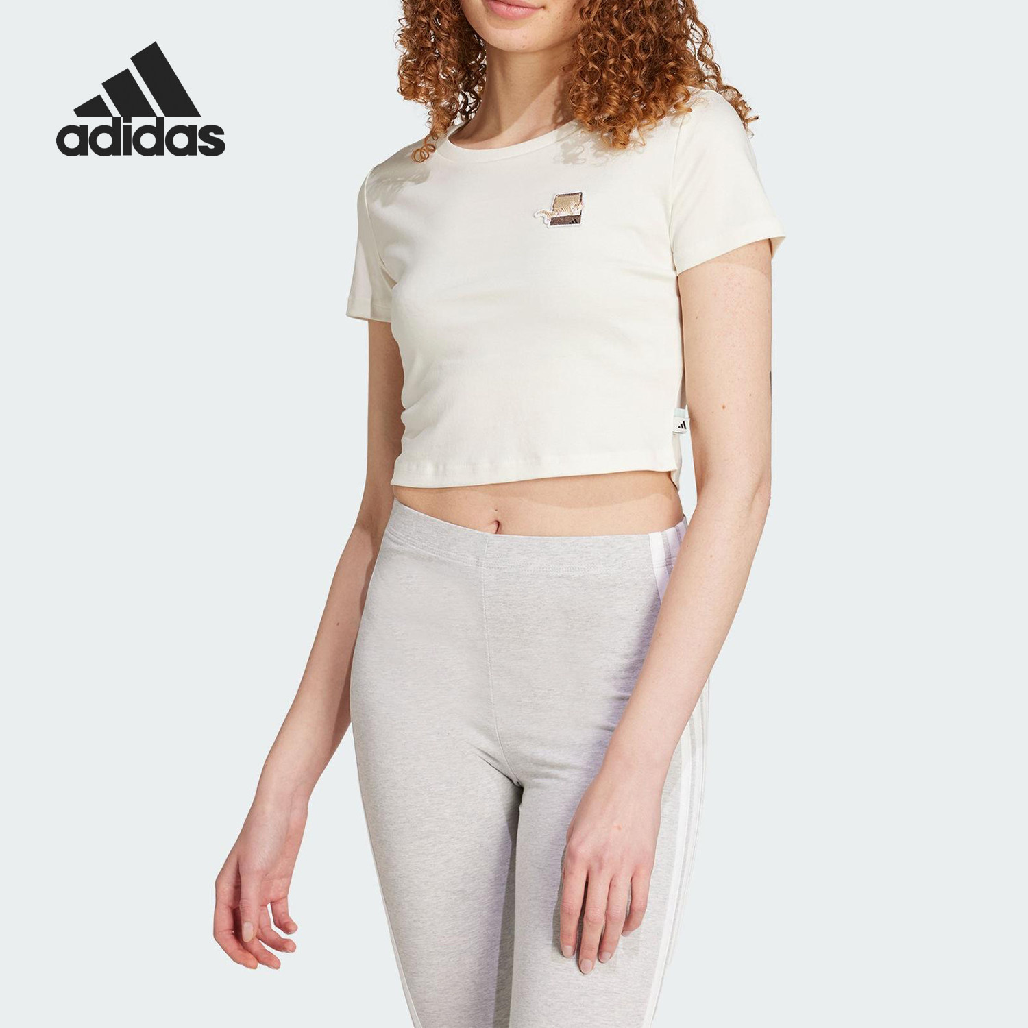 Adidas/阿迪达斯官方正品夏季女士短款运动休闲简约短袖T恤JM4450