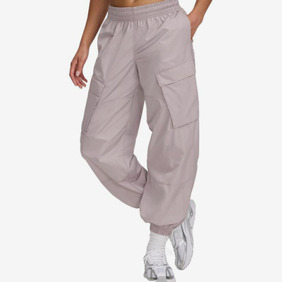 UA/安德玛正品Unstoppable女子潮流百搭梭织束脚长裤1389672-009