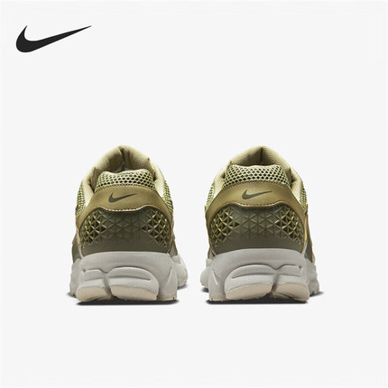 Nike/耐克正品ZOOM VOMERO 5男士缓震透气跑步鞋FJ1915-200