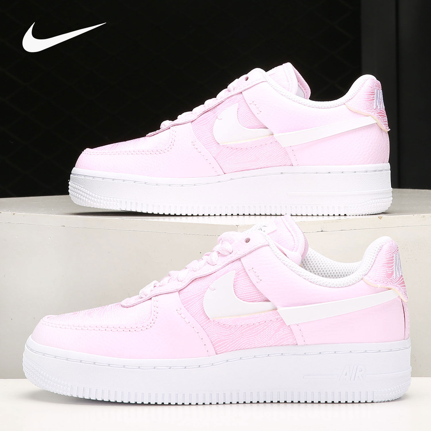 Nike/耐克正品 AF1 LXX 新款女子运动鞋断勾休闲板鞋 DJ6904-600