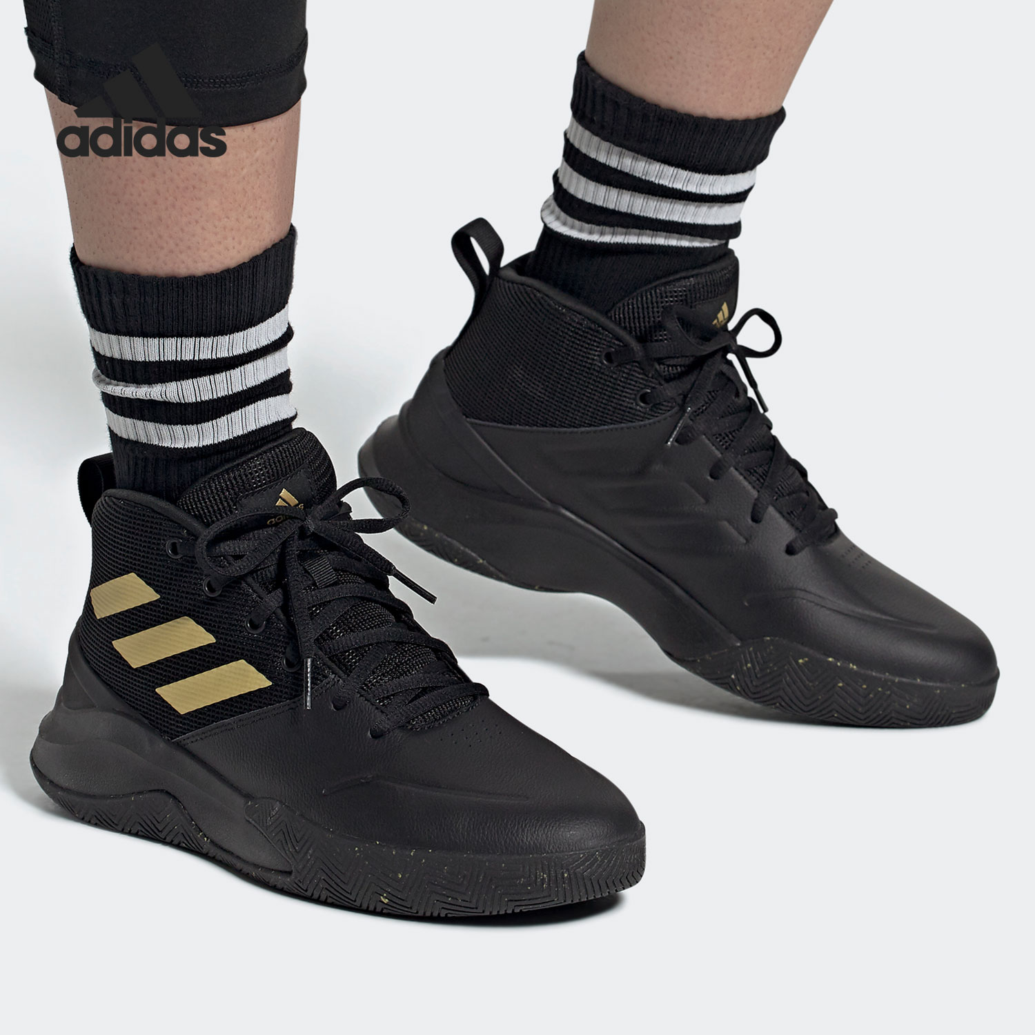 男子运动鞋Adidas/阿迪达斯透气