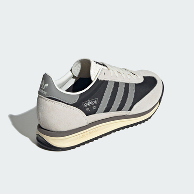 轻质系带Adidas阿迪达运动休闲鞋