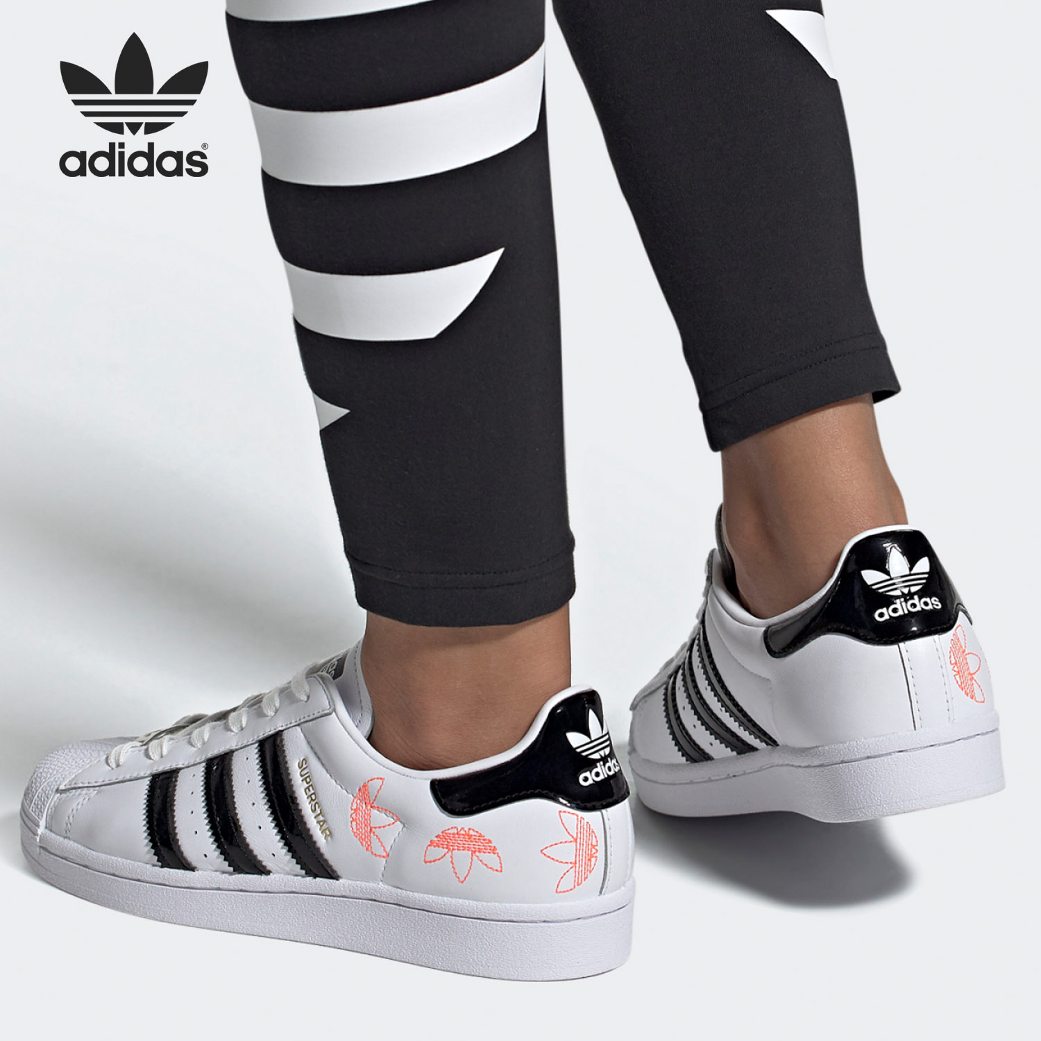 休闲鞋Adidas/阿迪达斯