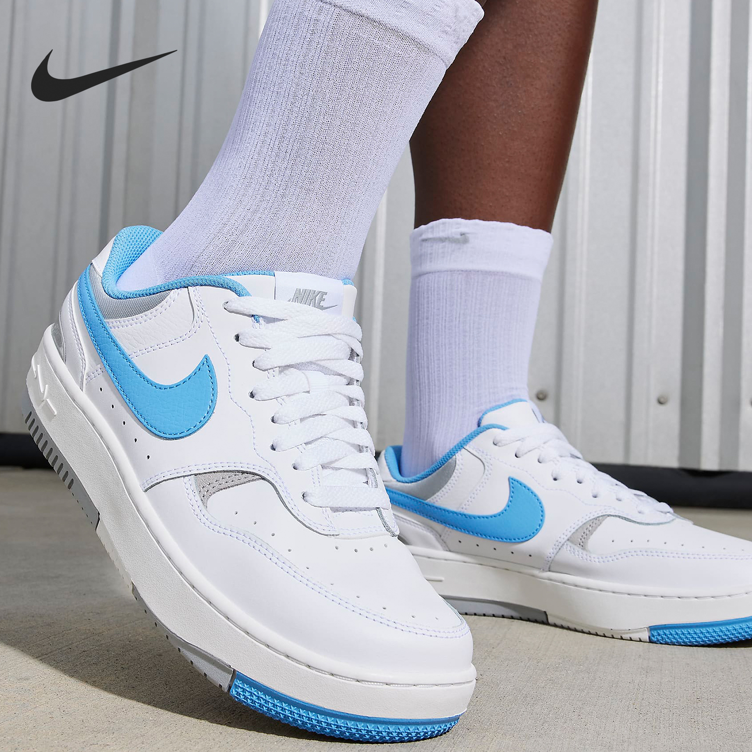 Nike/耐克女士运动休闲鞋