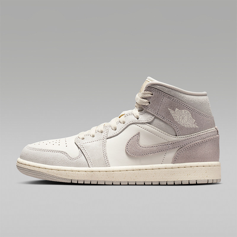 Nike/耐克正品JORDAN女士休闲高帮系带耐磨运动篮球鞋IB7010-001