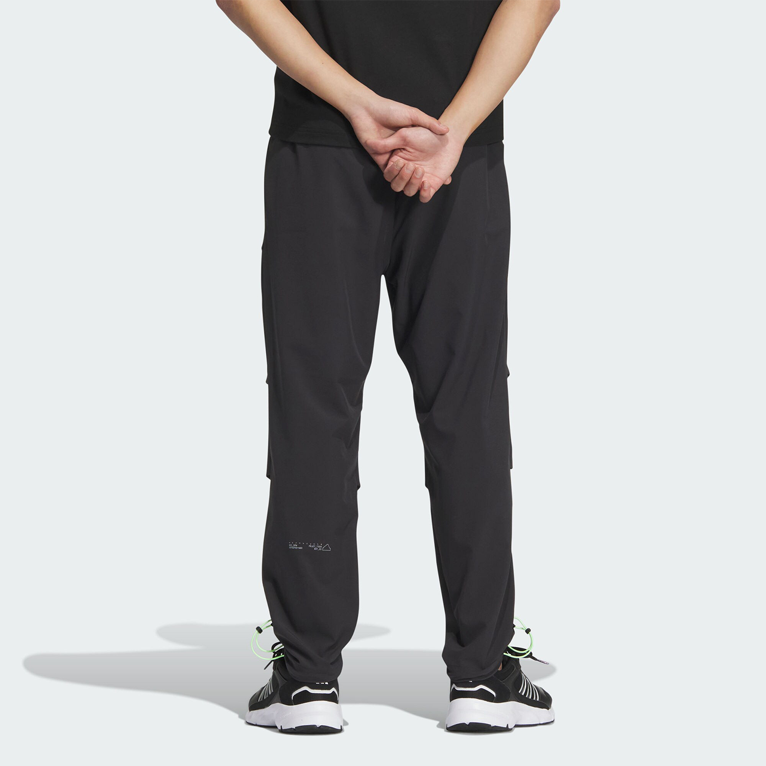 常规运动休闲透气运动长裤