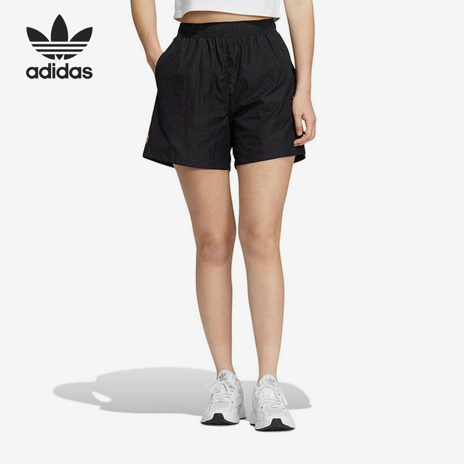 Adidas/阿迪达斯正品当季三叶草新款女子运动短裤HP0107