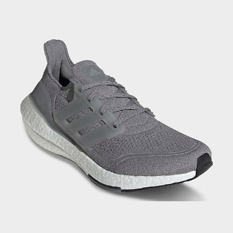 阿迪达斯男女运动跑步鞋