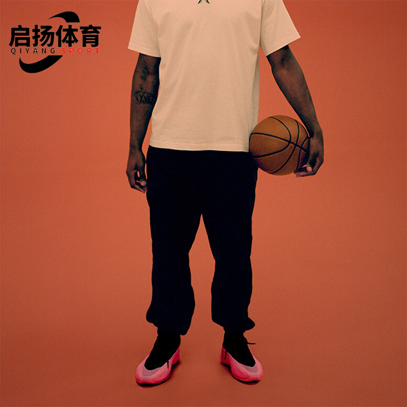 阿迪达斯男士缓震耐磨篮球鞋