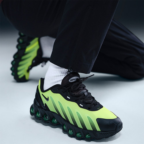 Nike/耐克正品Air Max Dn8 GS女子大童经典时尚运动鞋HV5258-001