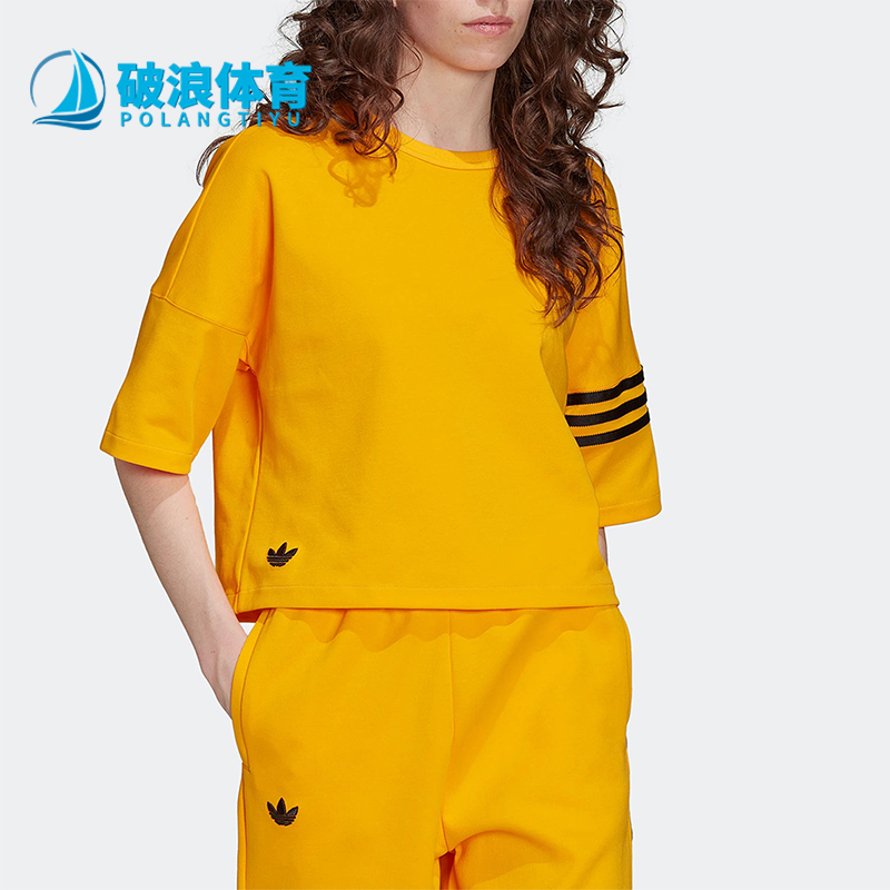 阿迪达斯三叶草女子运动T恤