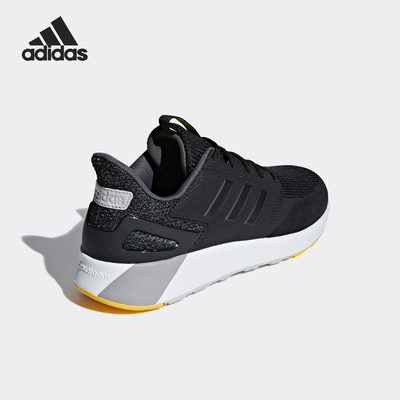 Adidas/阿迪达斯透气休闲运动鞋