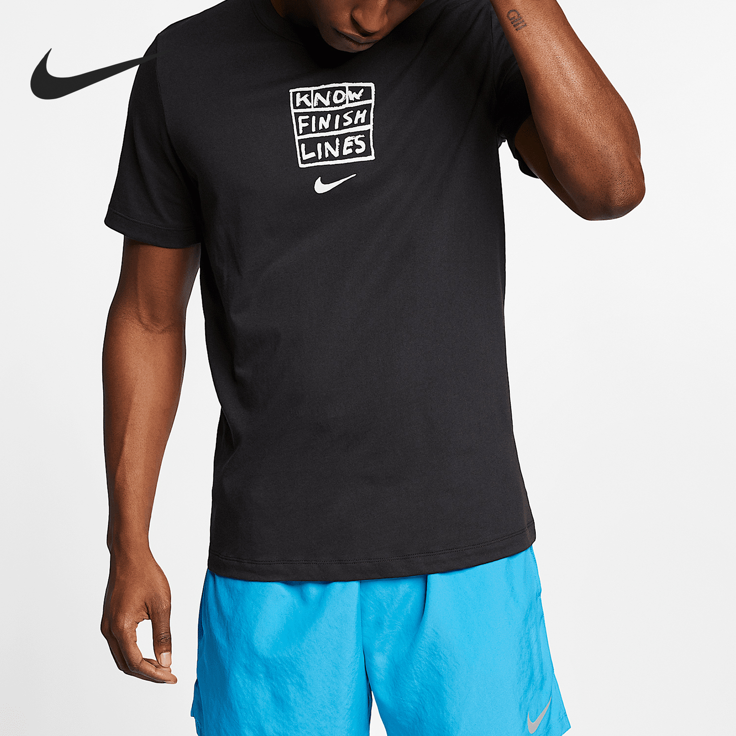 Nike/耐克正品夏季新款男士运动透气休闲短袖T恤AO0630-010