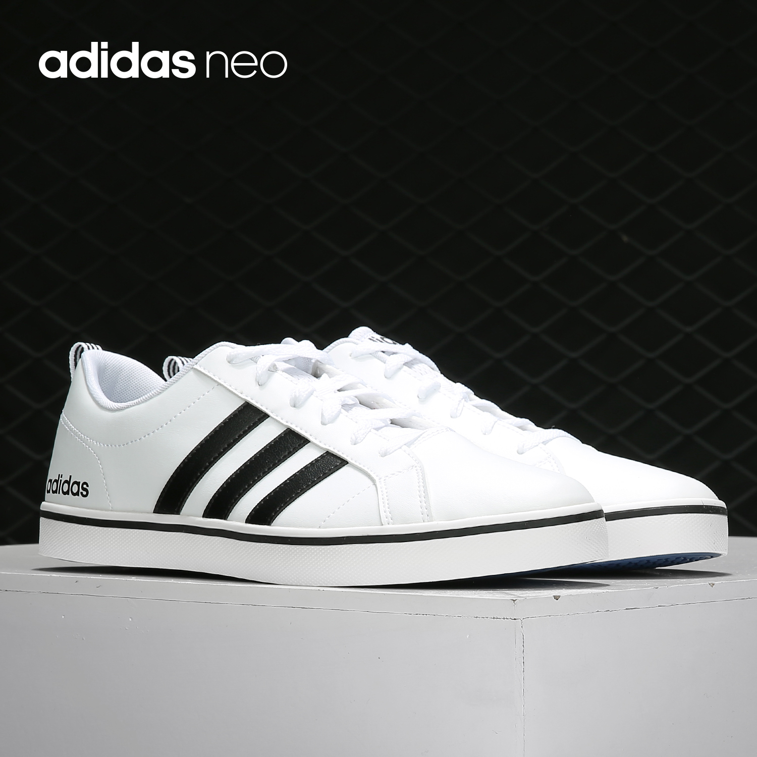 休闲板鞋Adidas/阿迪达斯