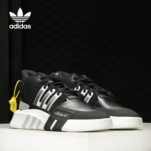 运动鞋Adidas/阿迪达斯