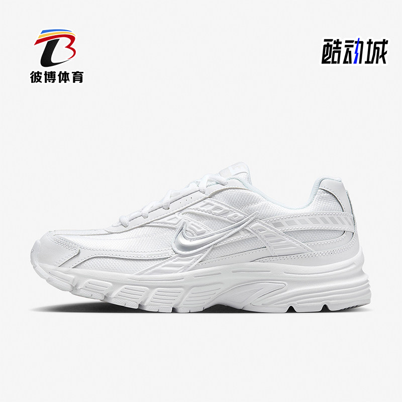 耐克女士耐磨简约休闲运动鞋