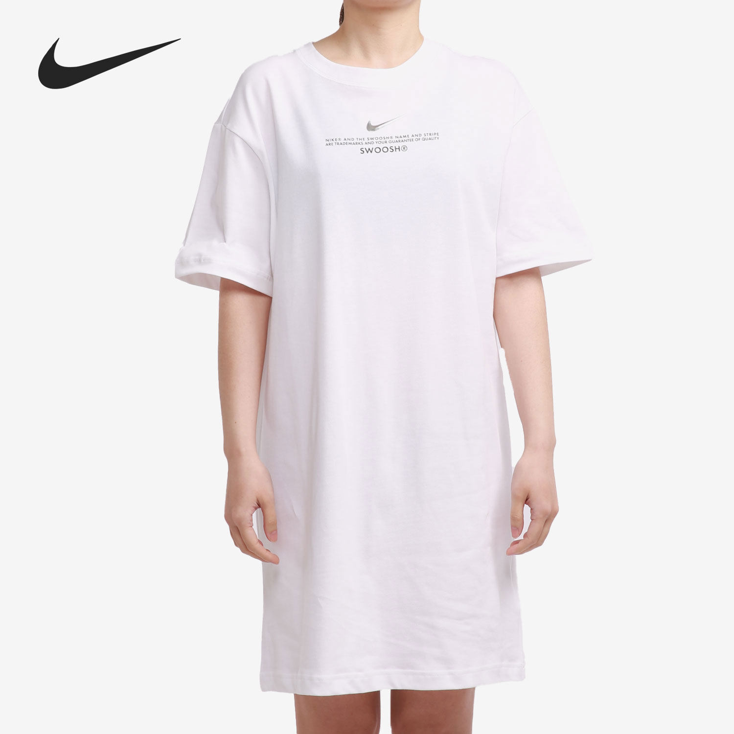 Nike/耐克正品T恤当季新款女子半袖运动宽松短袖上衣裙CZ9407-100