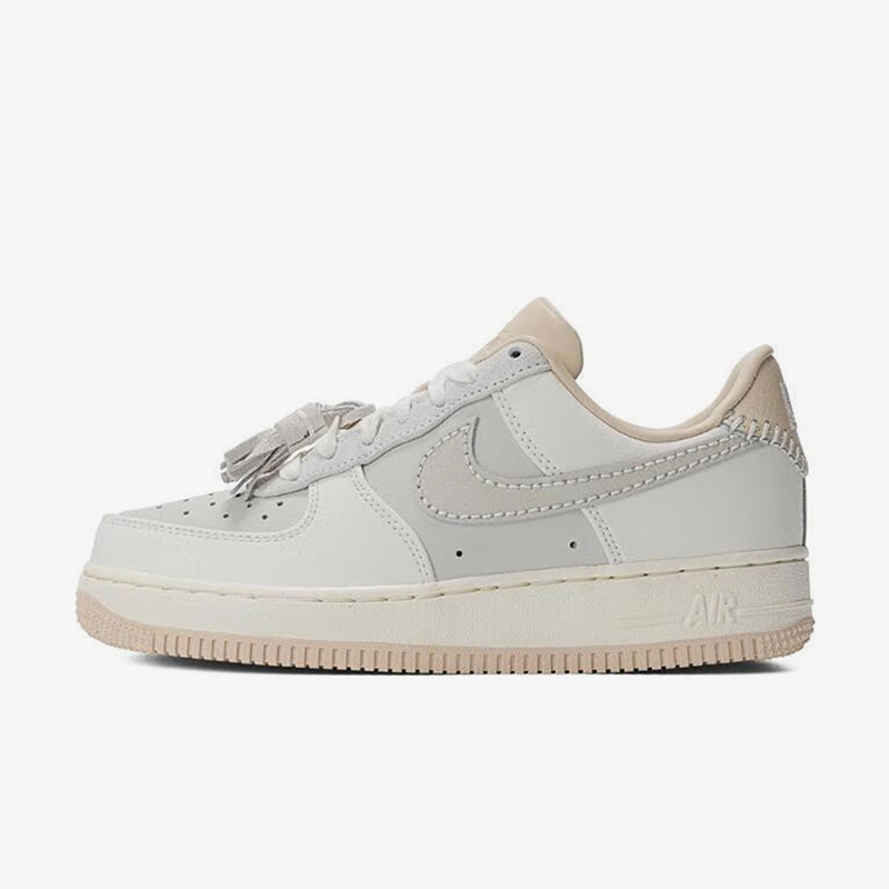 耐克女士经典轻便耐磨休闲板鞋