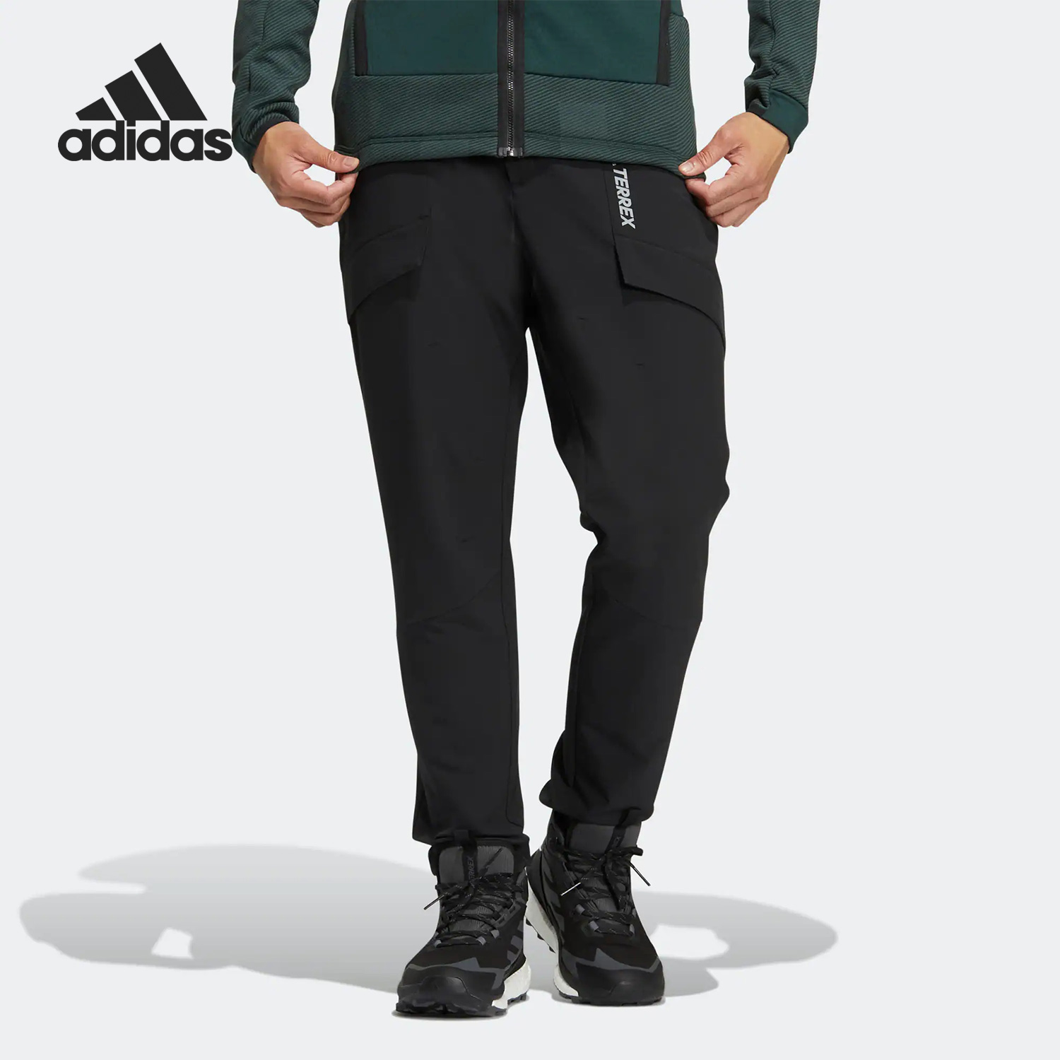 Adidas/阿迪达斯正品冬季男子户外运动休闲舒适长裤HM9719