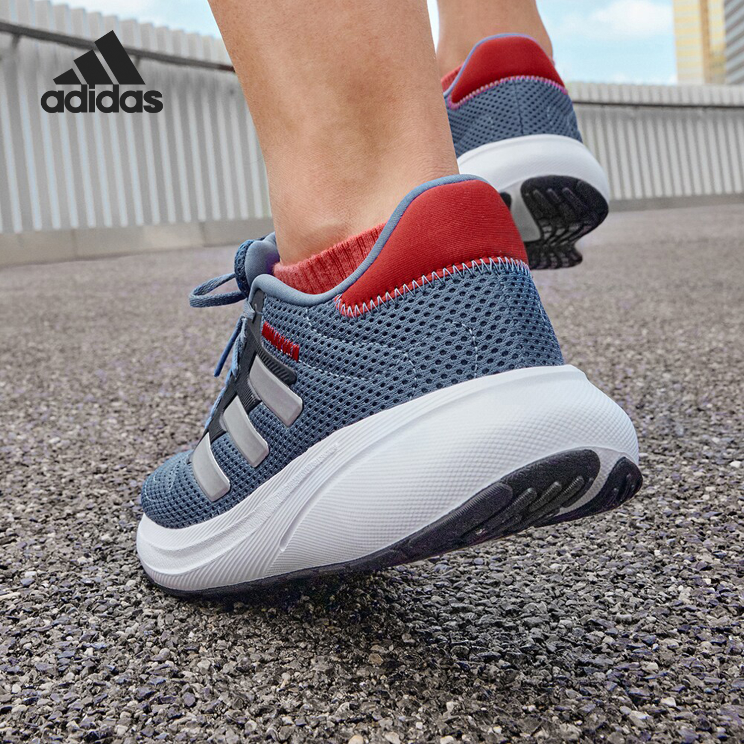 Adidas/阿迪达斯官方正品新款男女同款复古透气缓震跑步鞋IG0737