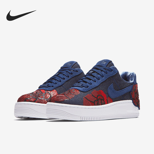 Nike/耐克正品新款女士轻便耐磨系带低帮运动板鞋898421-401