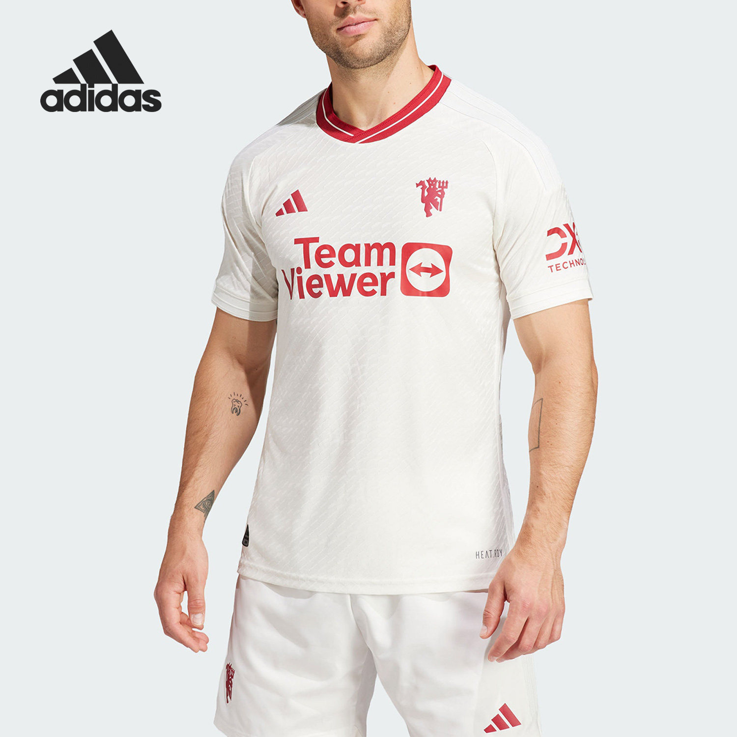 Adidas阿迪达斯正品男透气客场曼联球员运动短袖足球球衣IP1742