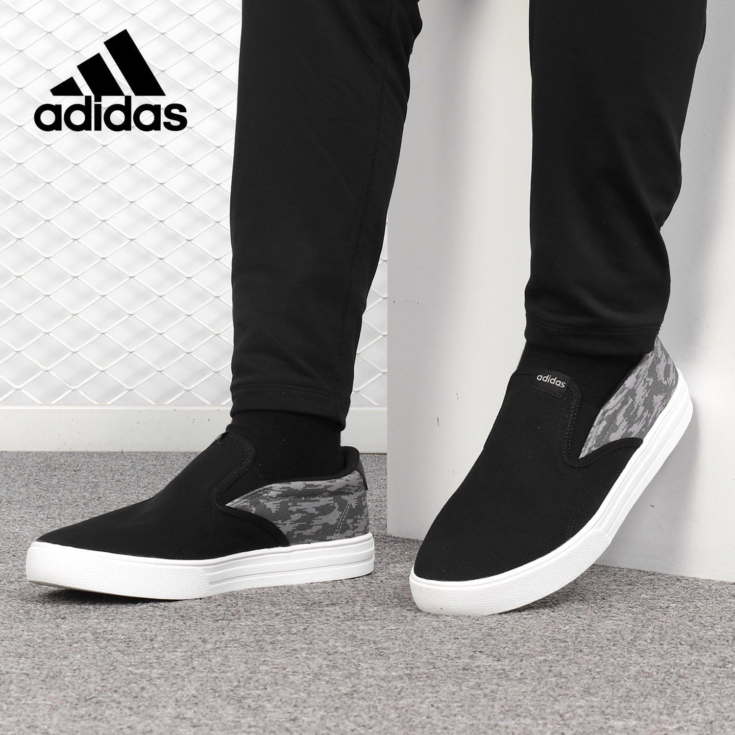 Adidas/阿迪达斯正品当季男女新款运动一脚蹬懒人鞋 EE7278