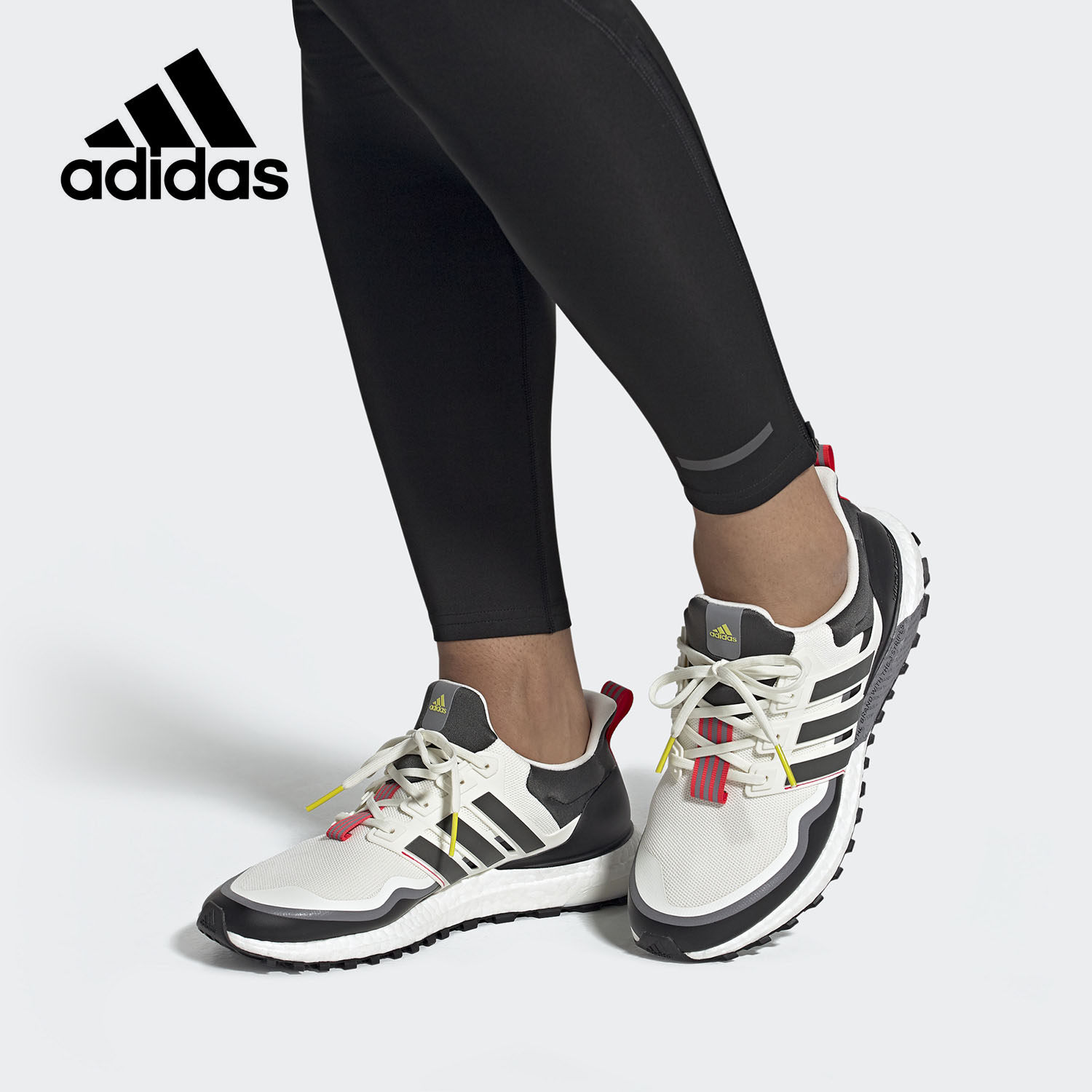 Adidas/阿迪达斯正品 男子UltraBOOST舒适减震运动跑步鞋 EG8096