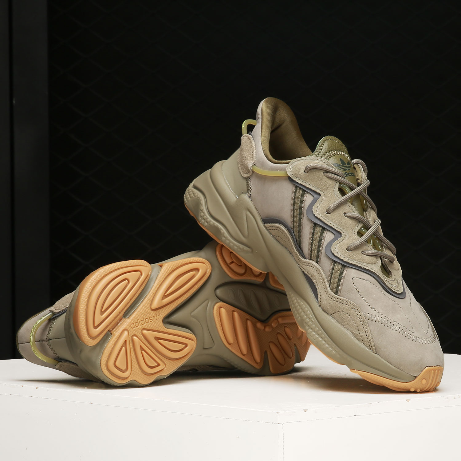 舒适运动鞋Adidas/阿迪达斯