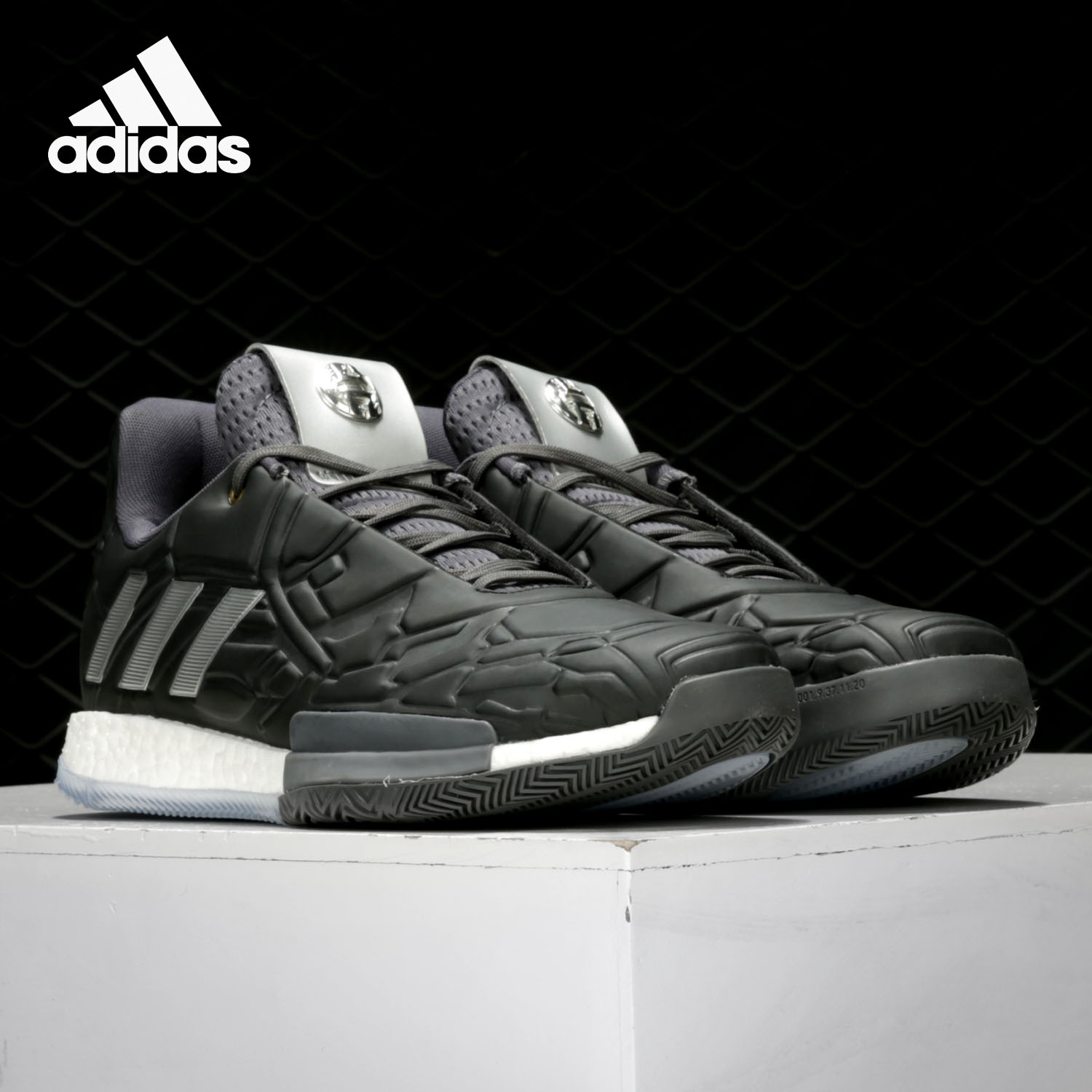 adidas阿迪达斯男子篮球鞋