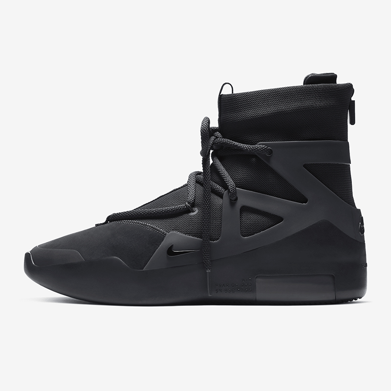 耐克男士耐磨缓震篮球鞋