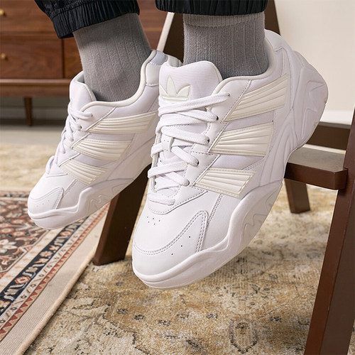 Adidas/阿迪达斯男女时尚板鞋