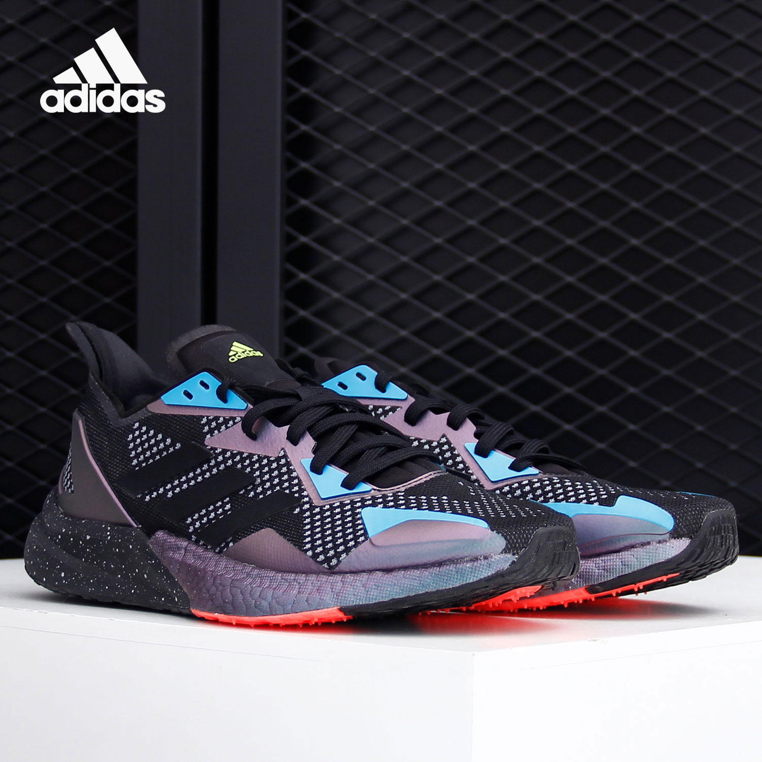 Adidas/阿迪达斯缓震运动鞋