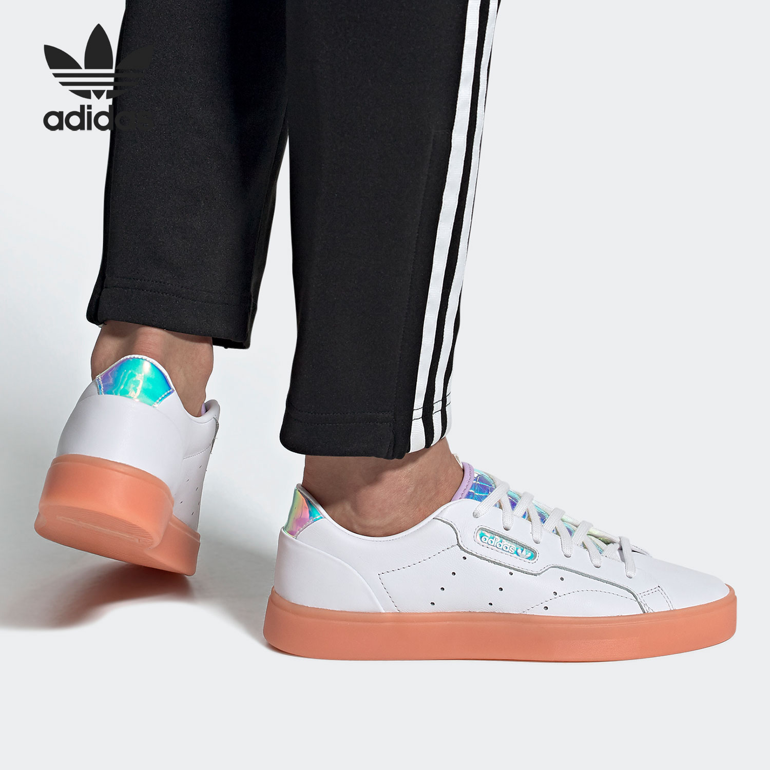 休闲板鞋Adidas/阿迪达斯