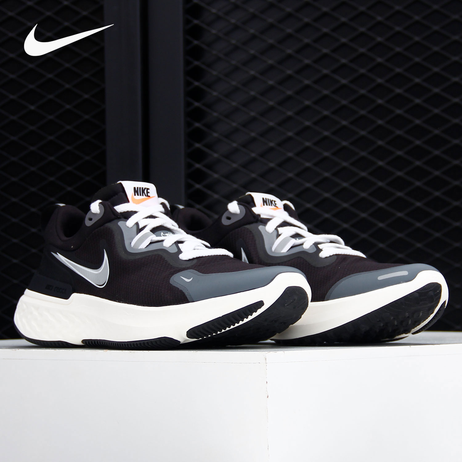 Nike/耐克男子正品跑步鞋