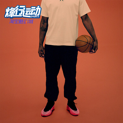 阿迪达斯男士缓震耐磨篮球鞋