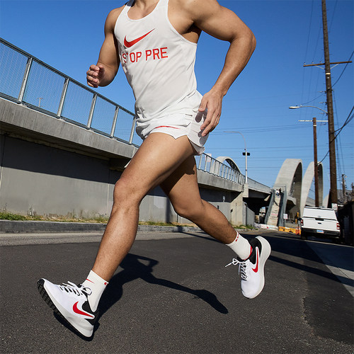 Nike/耐克正品新款男士缓震耐磨运动跑步鞋FB2207-102