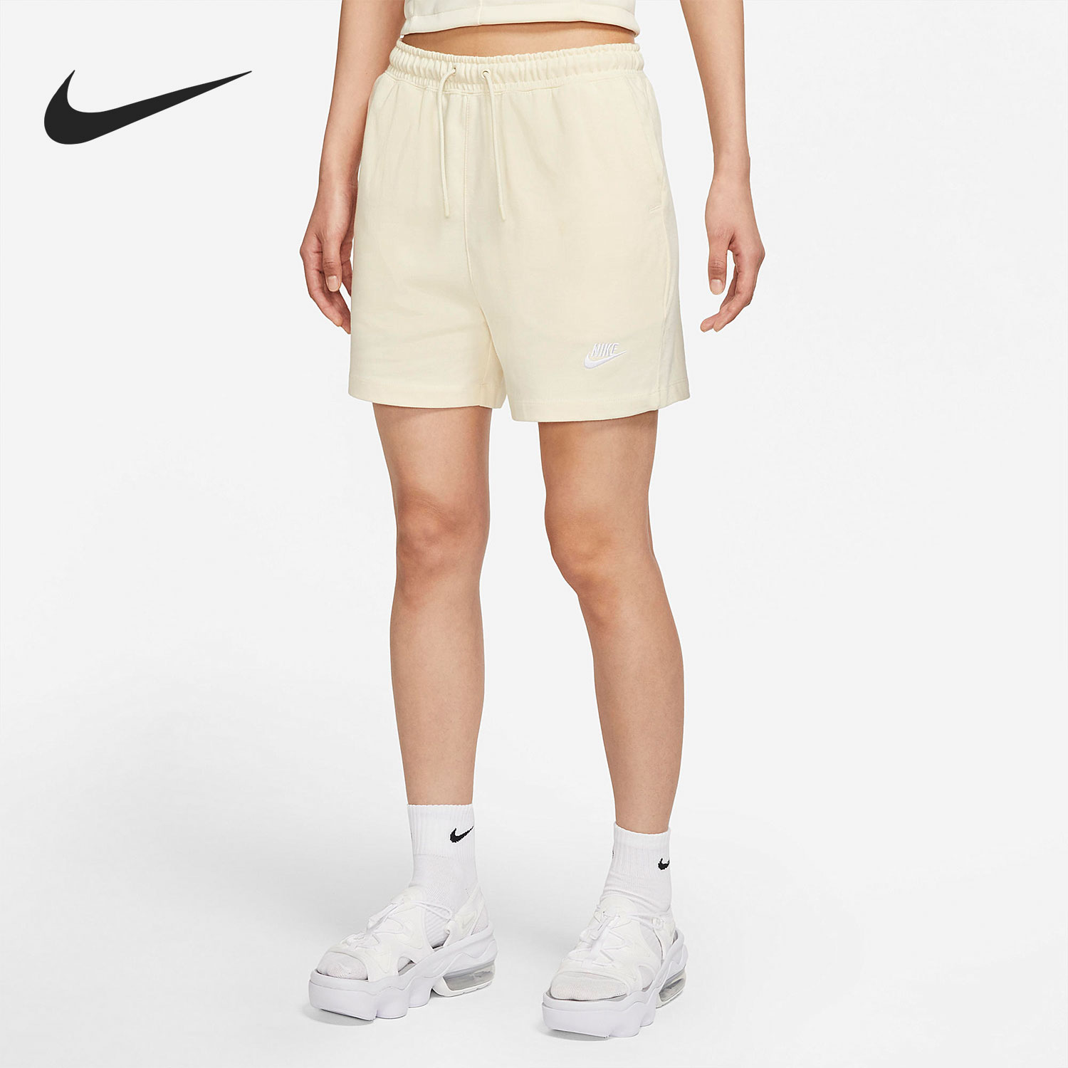 耐克女子宽松透气运动短裤