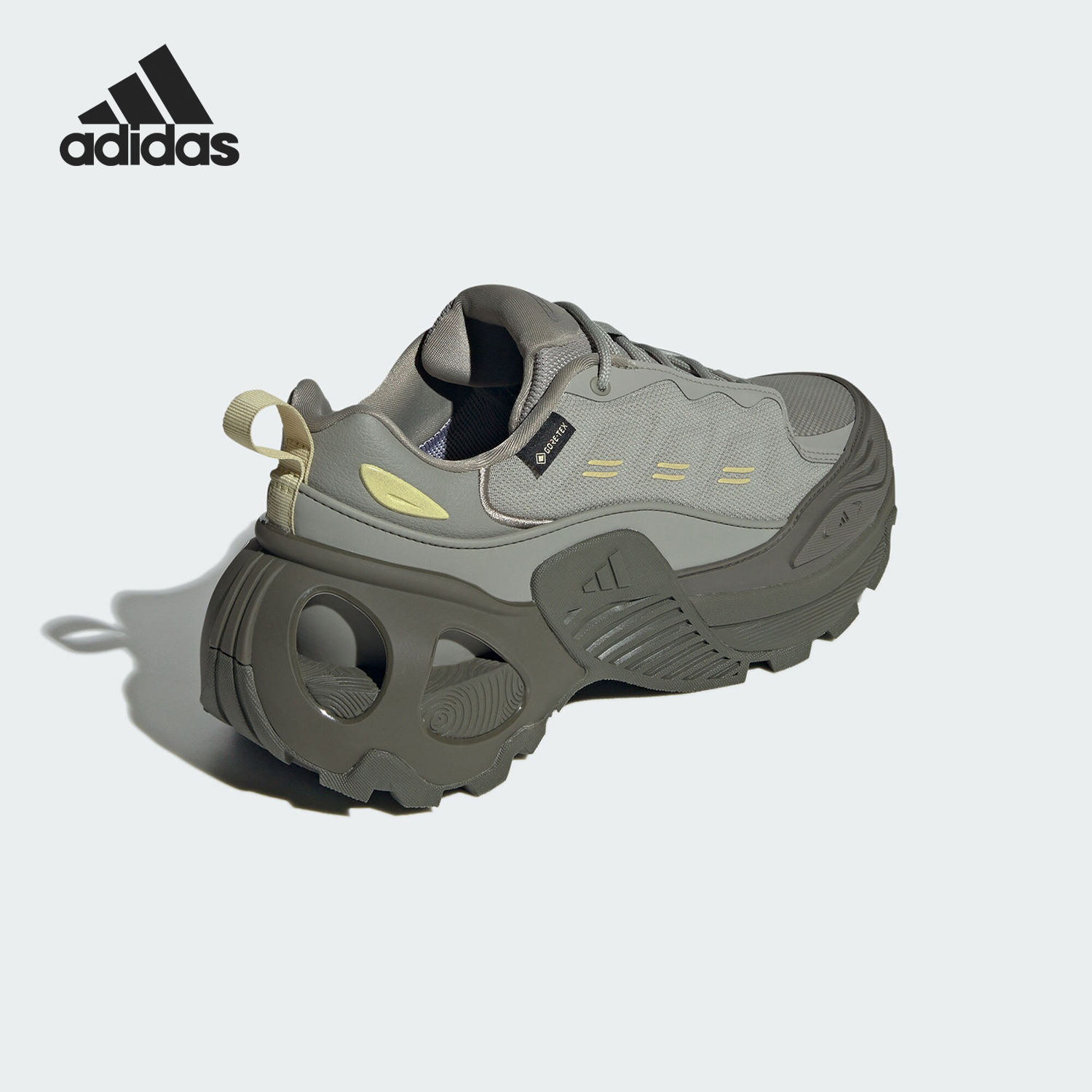 Adidas/阿迪达斯官方正品新款男女款时尚复古轻便跑步鞋JS3811