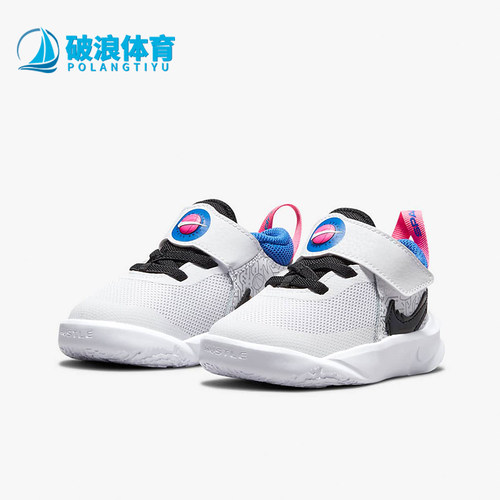 耐克小童休闲透气运动鞋