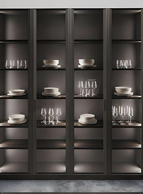 展柜玻璃现代厅酒杯摆件样