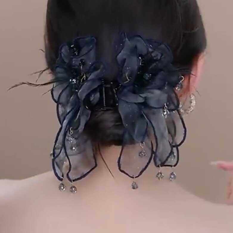 (星空百合)优雅复古轻奢水晶流苏裙摆抓夹百搭盘发鲨鱼头饰发夹