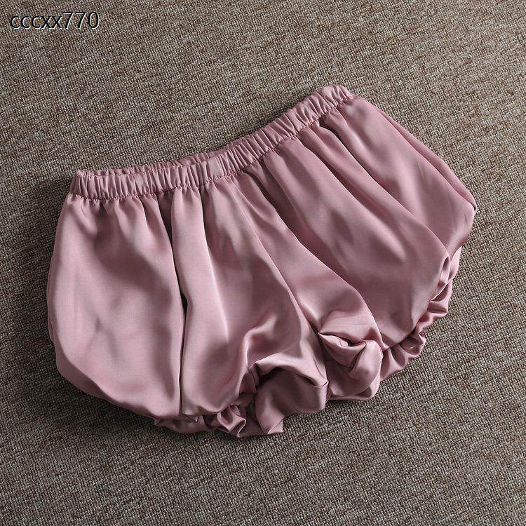 美式辣妹缎面醋酸松紧腰性感低腰花苞短裤女热裤