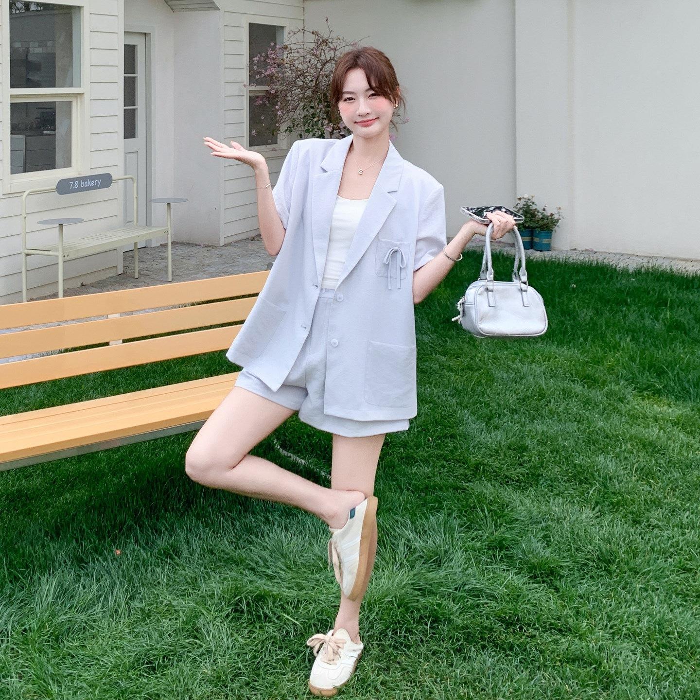 浅灰色短裤袖C99-Q9装外套蕾件丝屁帘阔腿套装女春夏西新款显瘦两图片