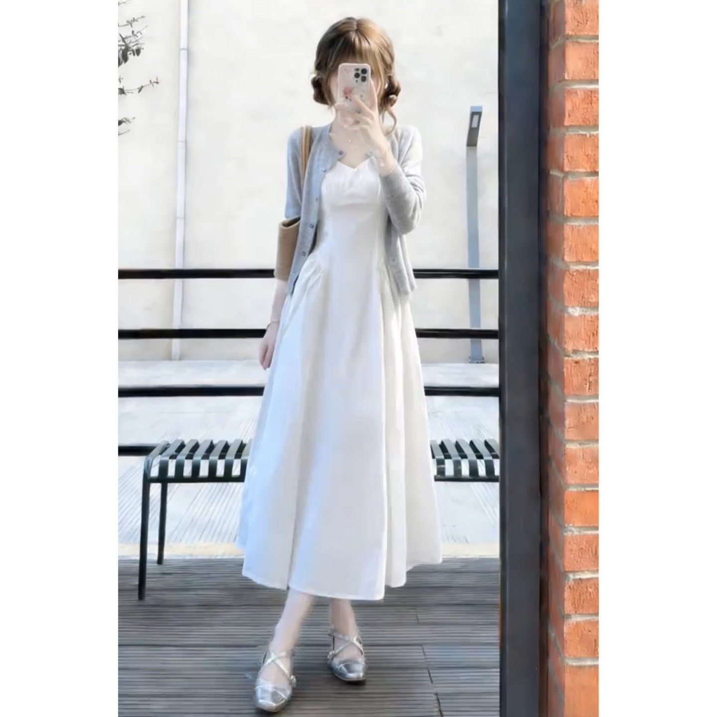 2026新款早春季白色吊带连衣裙子女夏小个子独特漂亮穿搭套装长裙