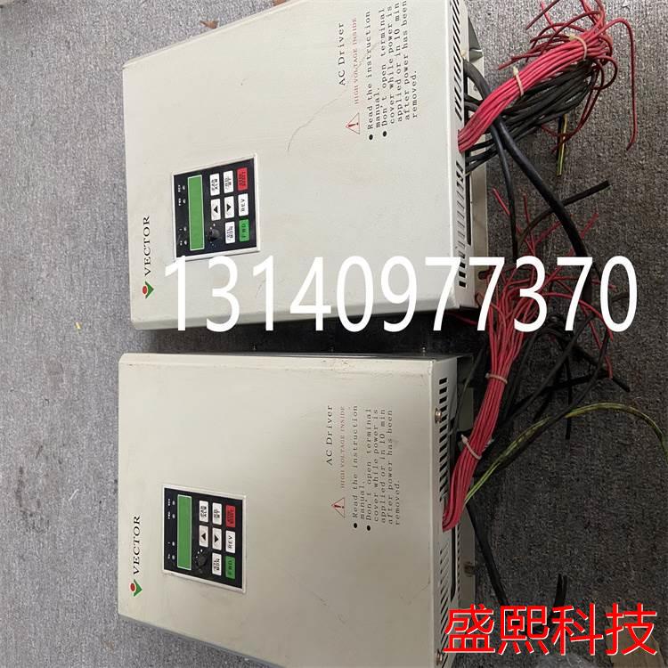 VECTOR威科达4KW交流伺服驱动器VEC-VB-004H33B-M-A，0-9000r议价