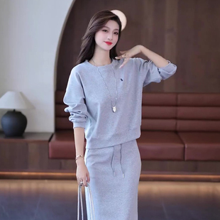 时尚休闲套装裙女2025秋季新款时髦洋气显瘦圆领卫衣半身裙两件套