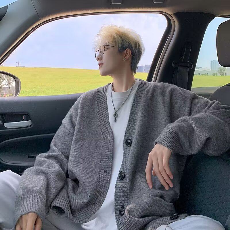 港风基础款V领针织开衫男秋装加肥加大码潮胖人宽松慵懒毛衣外套