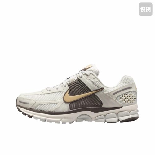 Nike Zoom Vomero 5 跑鞋 HM9657-001 广东YY仓L3下单阅读详情