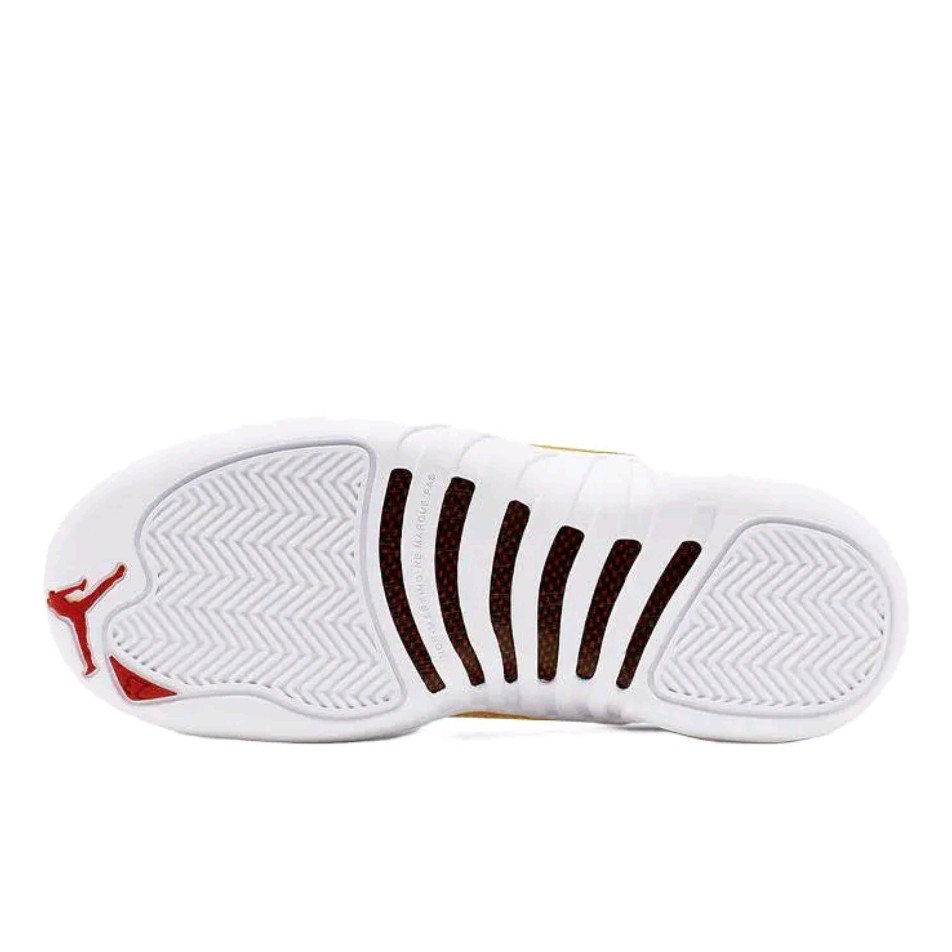 AirJordan12篮球鞋全掌